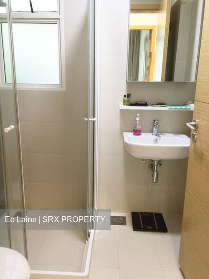Vacanza @ East (D14), Condominium #174890252